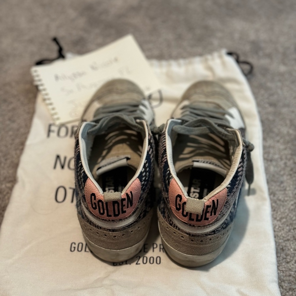 🩶Neiman Marcus Private Edition Mids Size 38🩶 - Picture 6 of 15